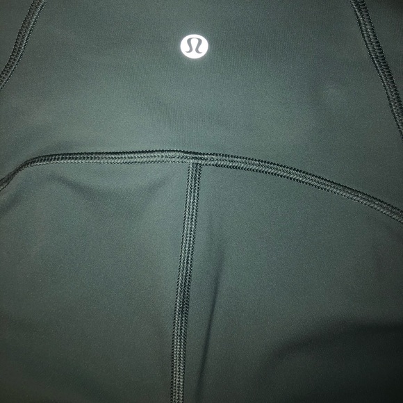 Lululemon Cropped Mesh Leggings - Picture 4 of 7